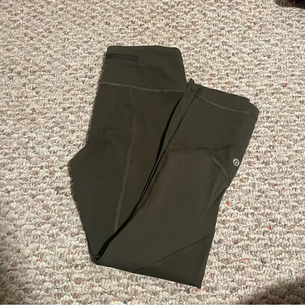 Lululemon Pace Rival Crop *Full-On Luxtreme 22